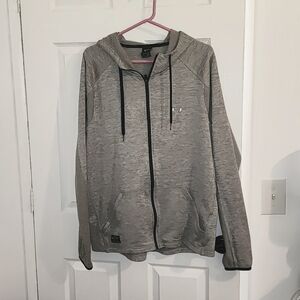 Mens Oakley zip up XL